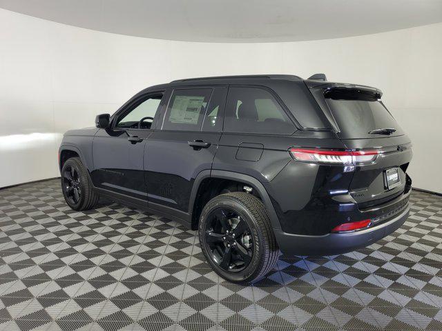 new 2025 Jeep Grand Cherokee car