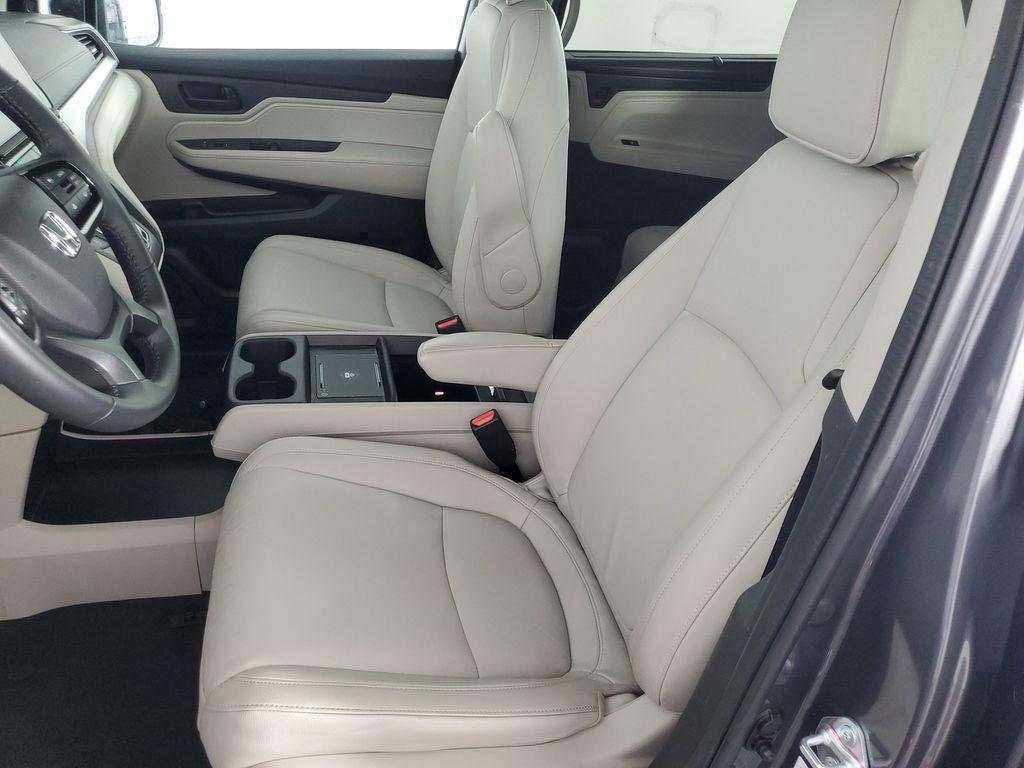 used 2025 Honda Odyssey car, priced at $40,981