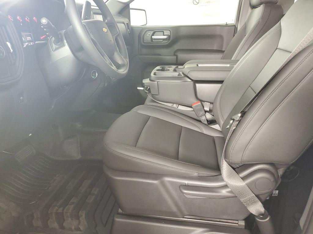 new 2026 Chevrolet Silverado 1500 car, priced at $39,060