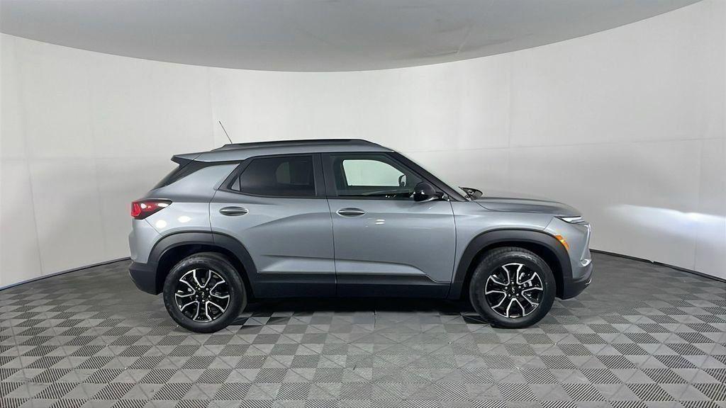 new 2026 Chevrolet TrailBlazer car, priced at $27,690
