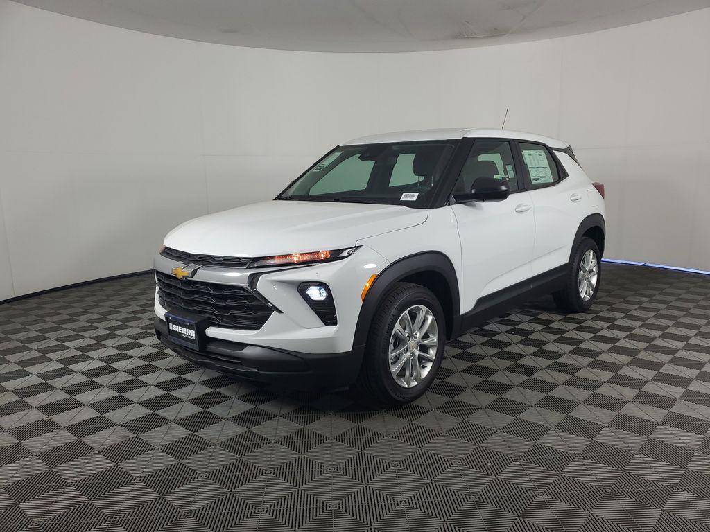new 2026 Chevrolet TrailBlazer car, priced at $25,585