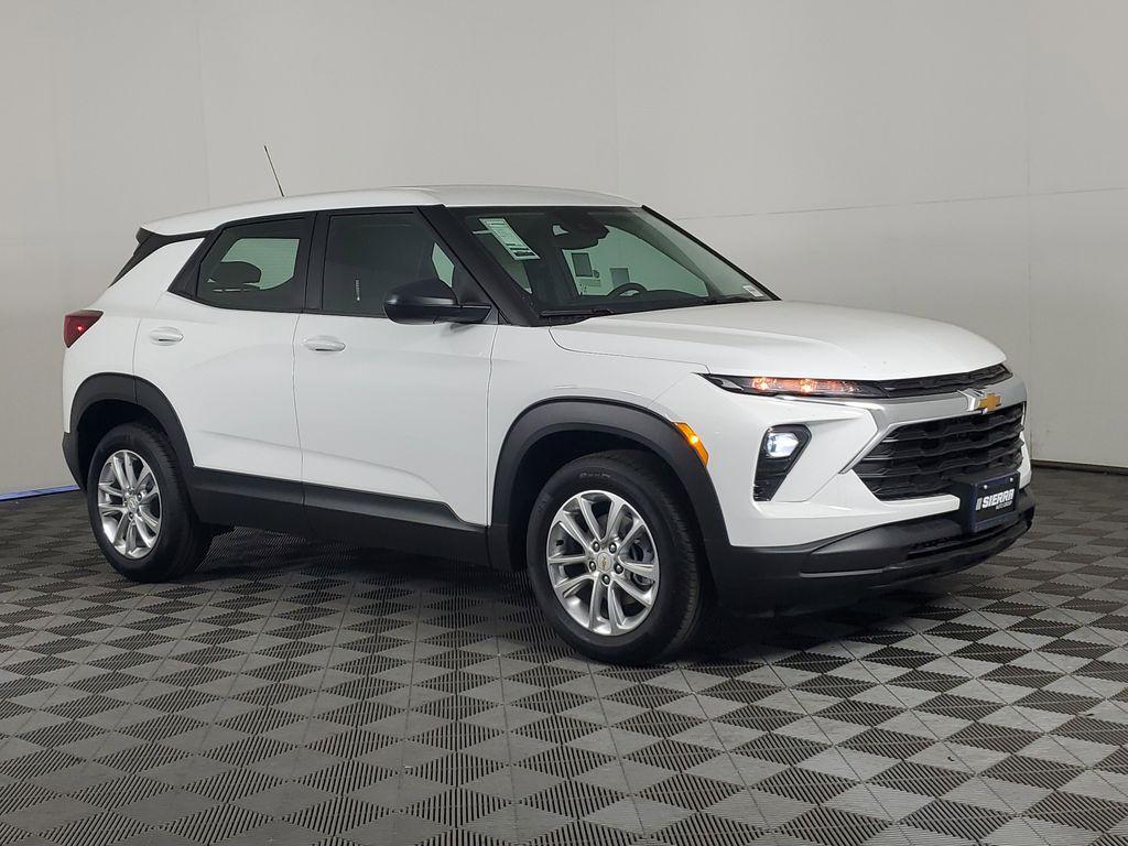 new 2026 Chevrolet TrailBlazer car, priced at $25,585