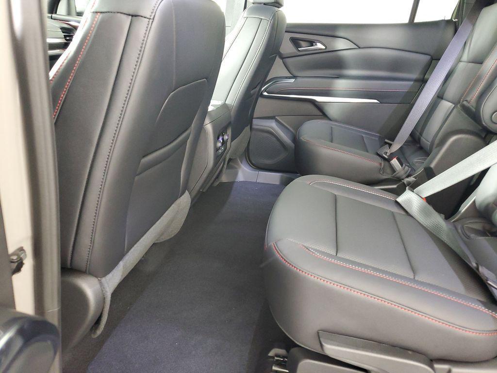 new 2026 Chevrolet Traverse car, priced at $53,715