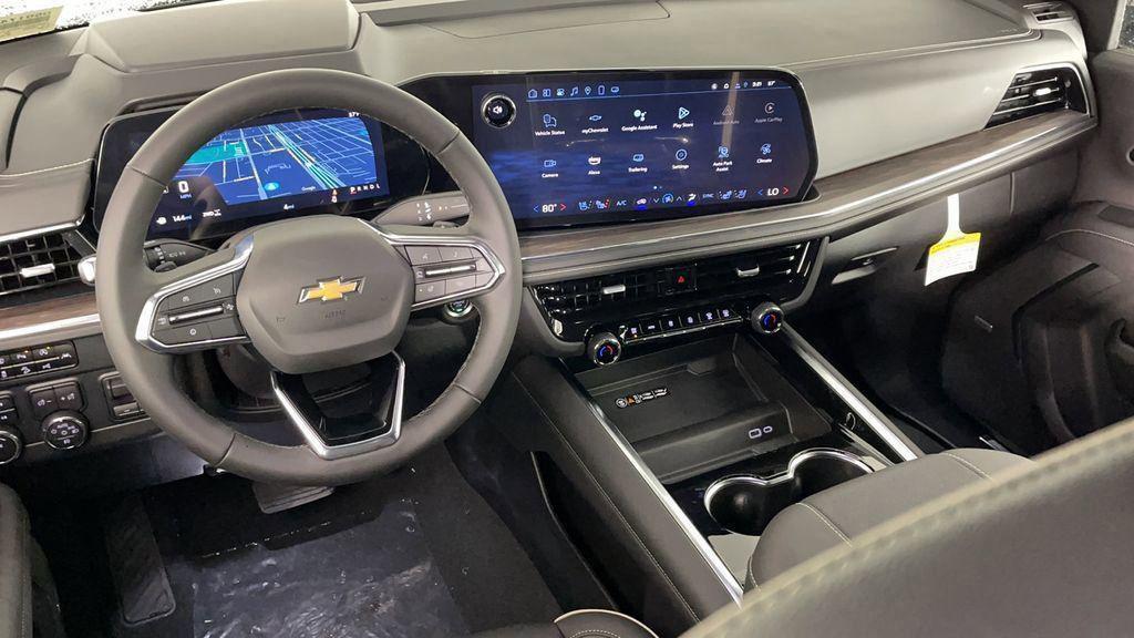 new 2025 Chevrolet Suburban car, priced at $89,717