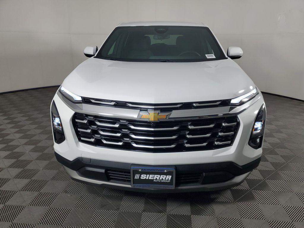 new 2026 Chevrolet Equinox car, priced at $30,495