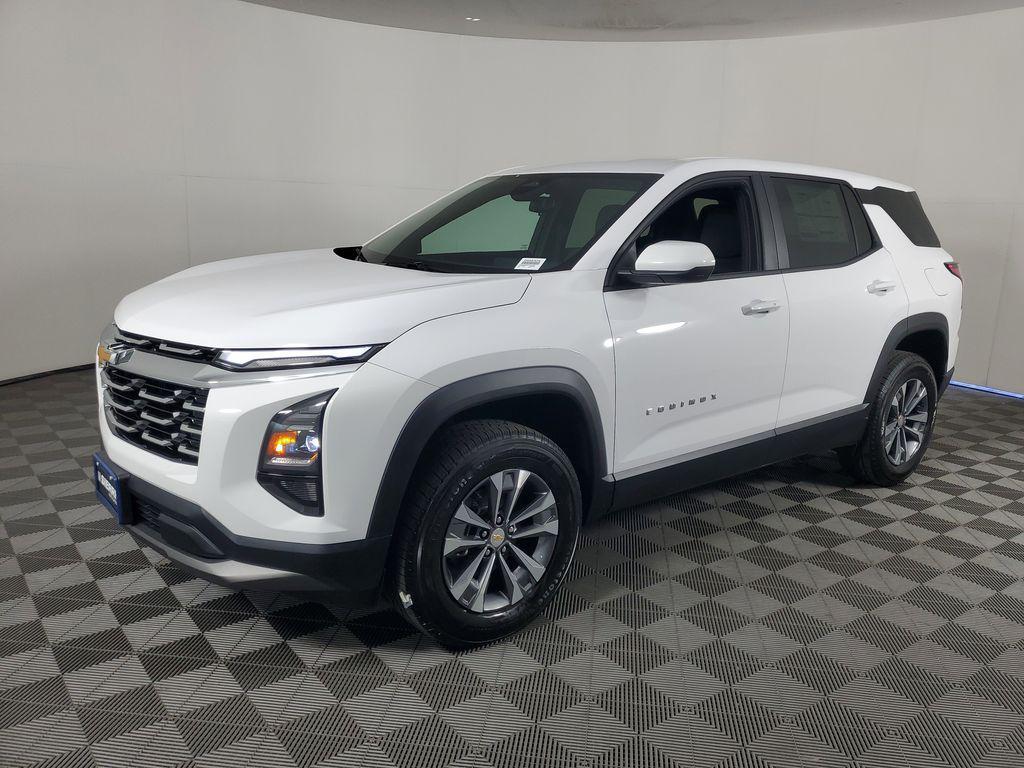 new 2026 Chevrolet Equinox car, priced at $30,495