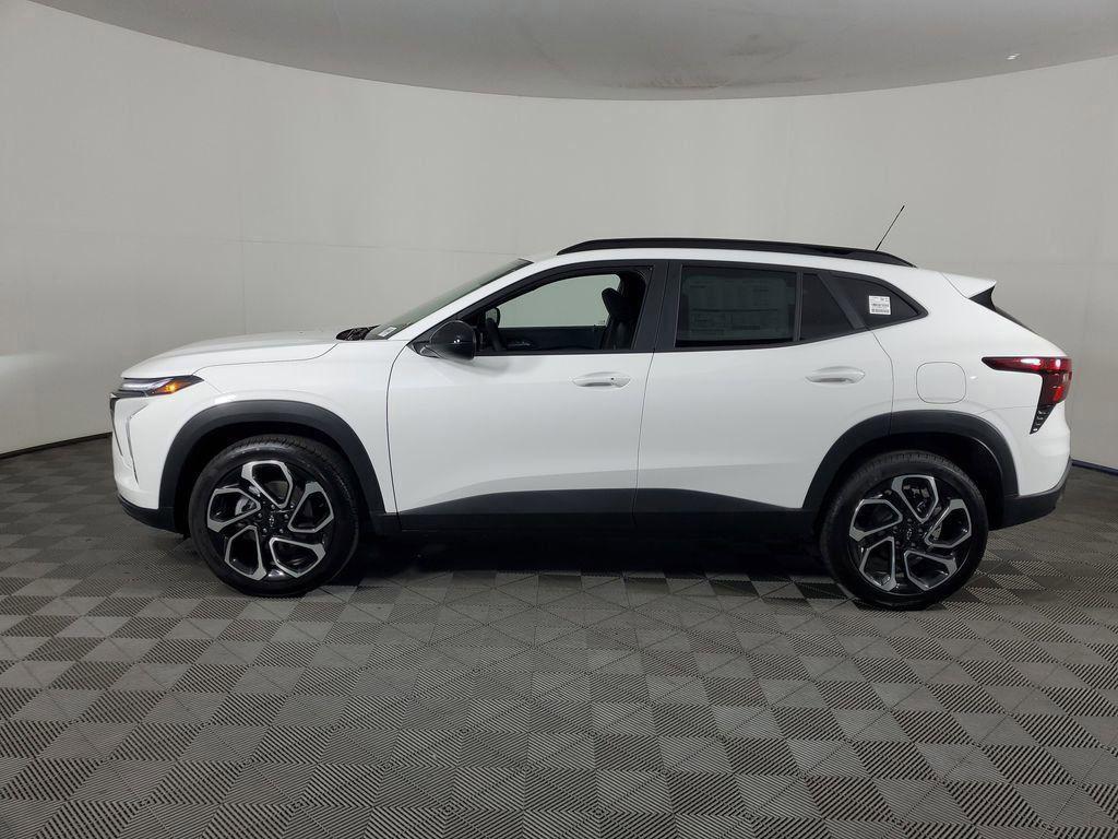 new 2025 Chevrolet Trax car, priced at $26,342