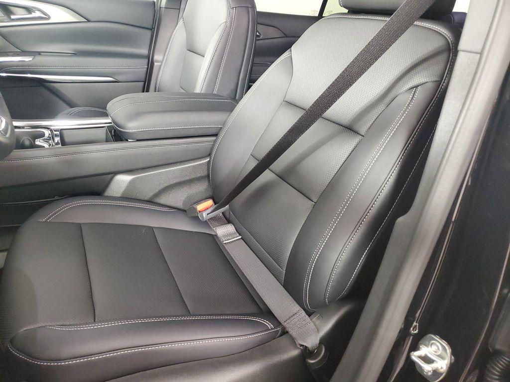 new 2026 Chevrolet Traverse car, priced at $44,920