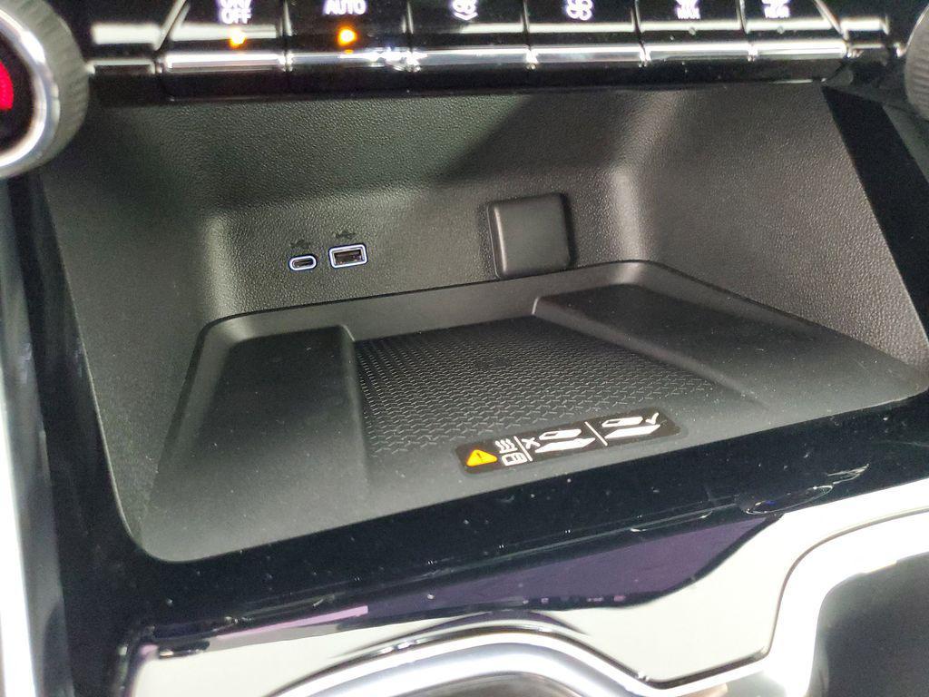 new 2026 Chevrolet Traverse car, priced at $58,890