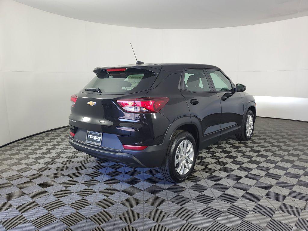 new 2026 Chevrolet TrailBlazer car, priced at $25,585