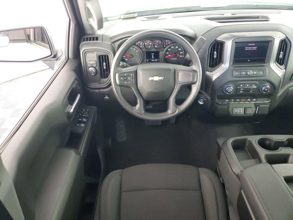 used 2025 Chevrolet Silverado 1500 car, priced at $38,950