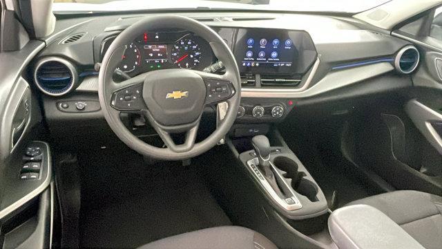 used 2025 Chevrolet Trax car