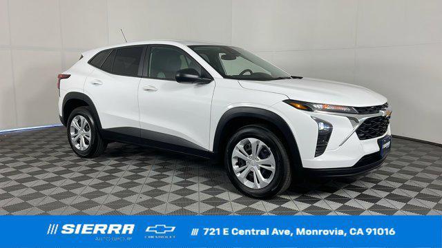 used 2025 Chevrolet Trax car, priced at $19,995