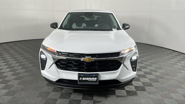 used 2025 Chevrolet Trax car
