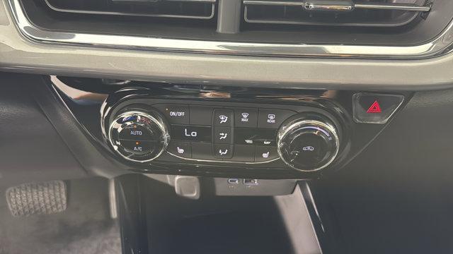 new 2025 Chevrolet Trax car, priced at $25,735