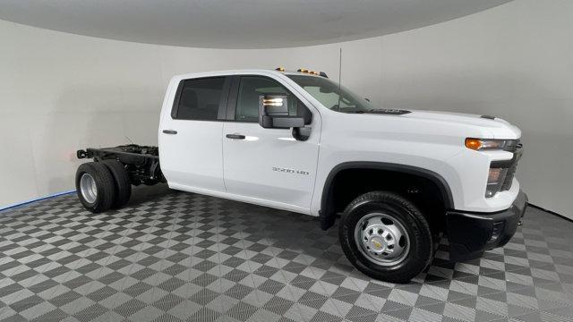 new 2024 Chevrolet Silverado 3500 car, priced at $52,053