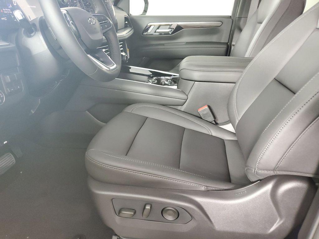 new 2026 Chevrolet Suburban car, priced at $82,530