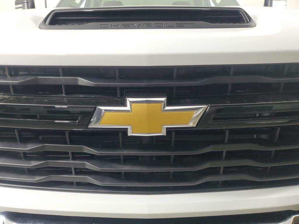new 2025 Chevrolet Silverado 2500 car, priced at $47,293