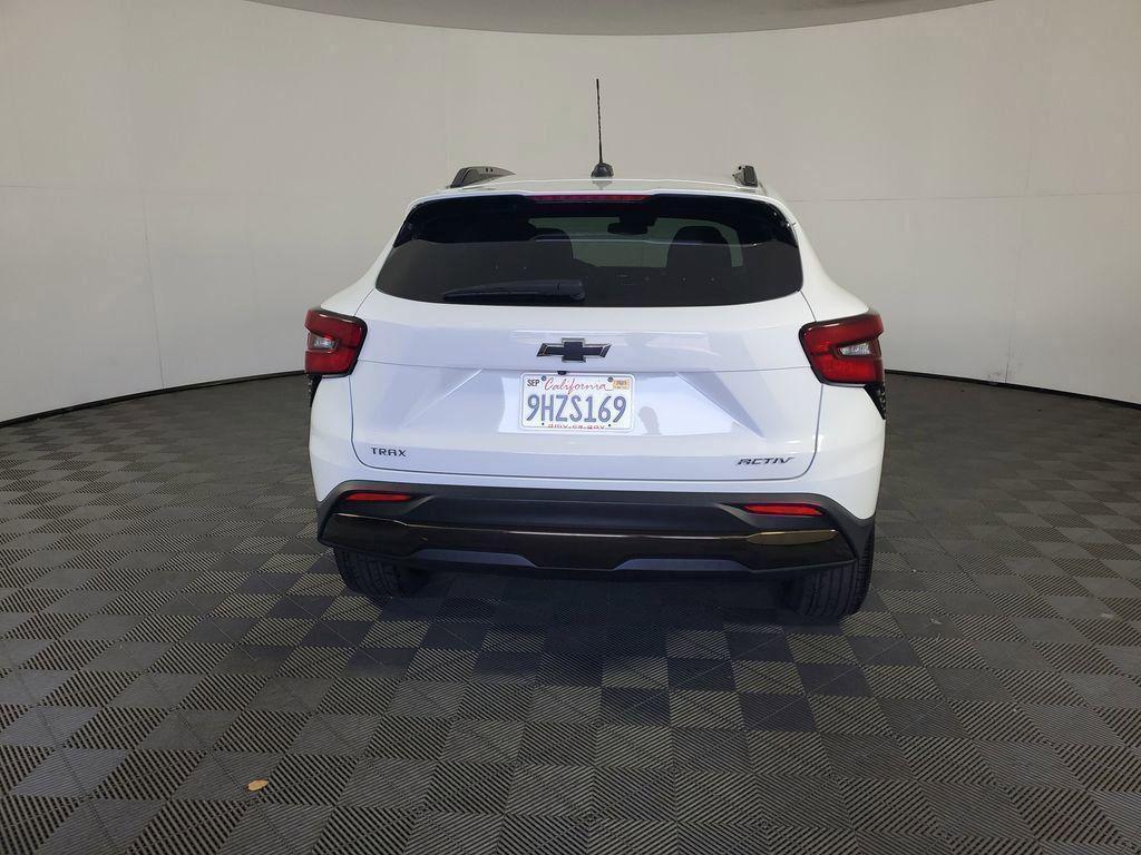 used 2024 Chevrolet Trax car, priced at $22,875