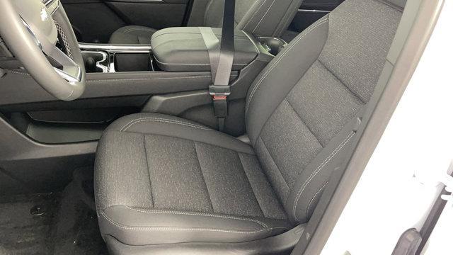 new 2025 Chevrolet Traverse car, priced at $42,745