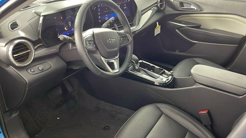 used 2025 Chevrolet Trax car, priced at $21,995
