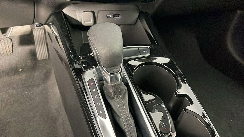 used 2025 Chevrolet Trax car, priced at $21,995