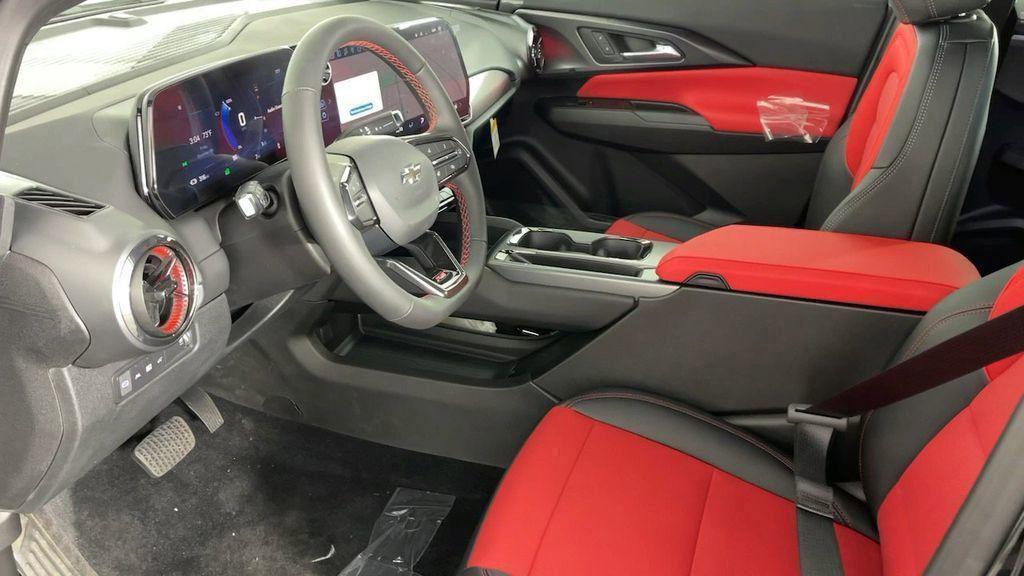 new 2025 Chevrolet Equinox EV car, priced at $38,795