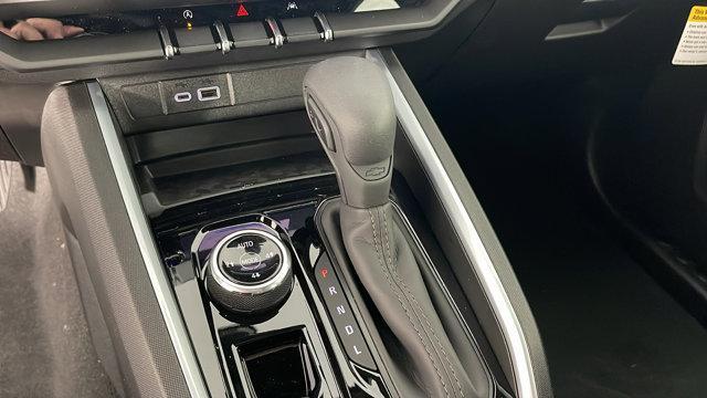 new 2025 Chevrolet Colorado car, priced at $45,815