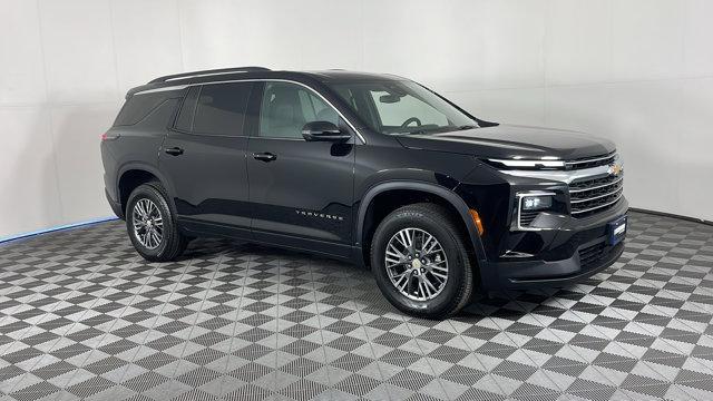 new 2025 Chevrolet Traverse car, priced at $43,195