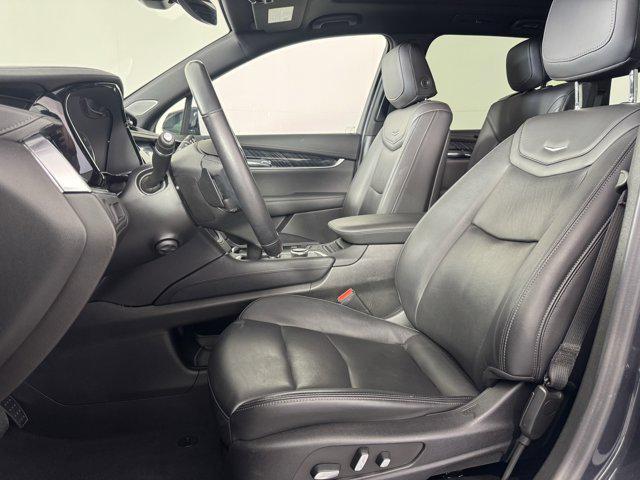 used 2023 Cadillac XT6 car, priced at $37,372