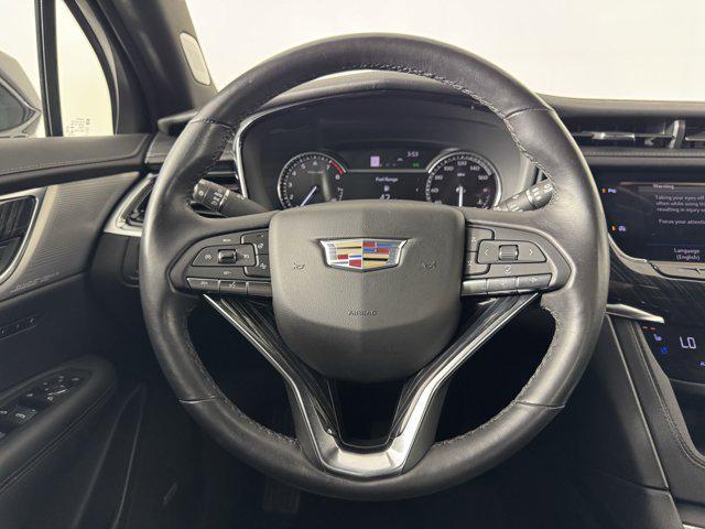 used 2023 Cadillac XT6 car, priced at $37,372
