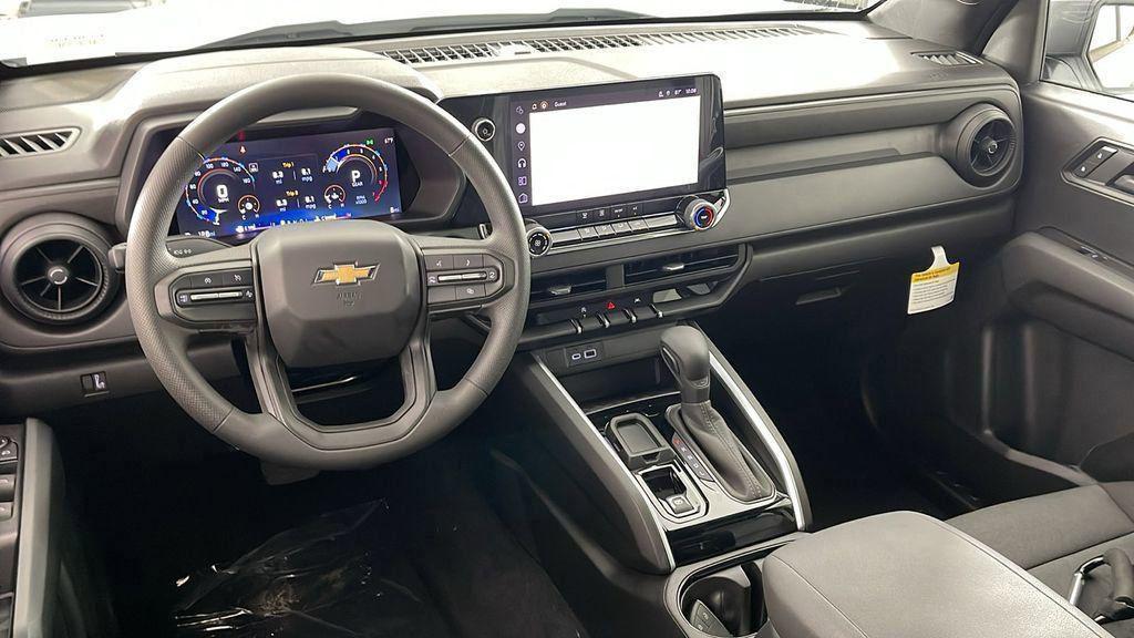 new 2025 Chevrolet Colorado car, priced at $32,766