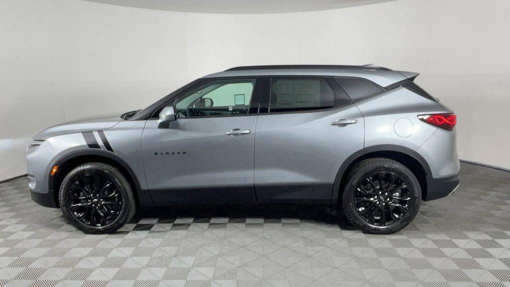 new 2025 Chevrolet Blazer car, priced at $36,995