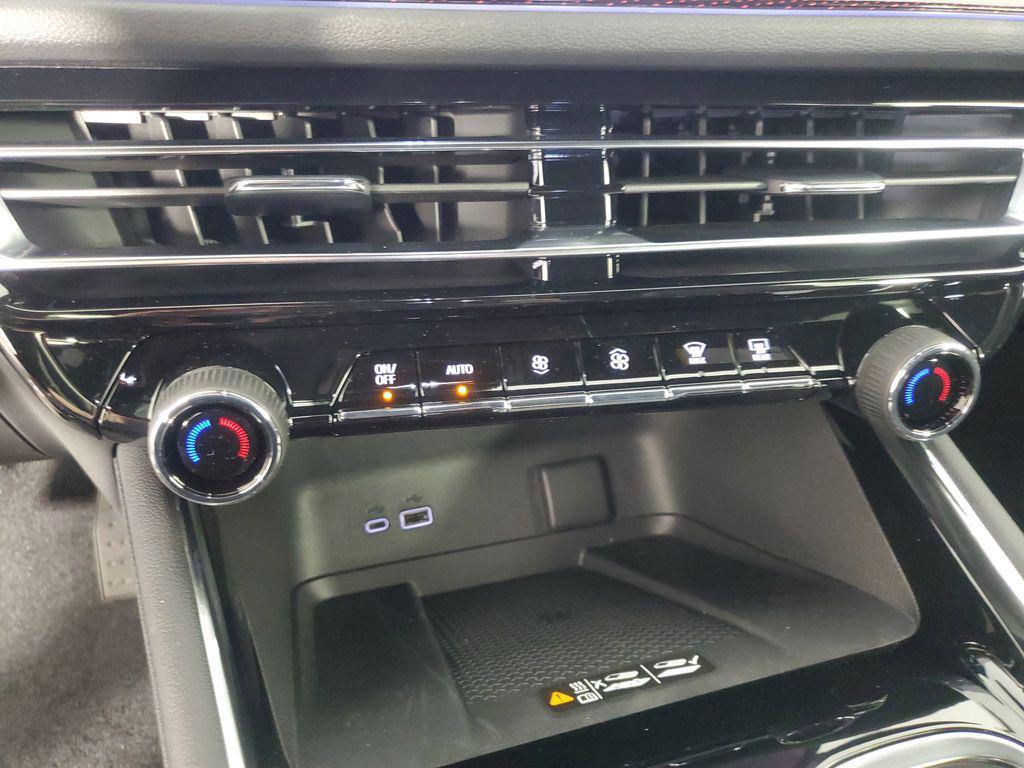 new 2026 Chevrolet Traverse car, priced at $57,295