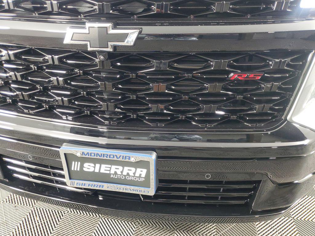 new 2026 Chevrolet Traverse car, priced at $57,295