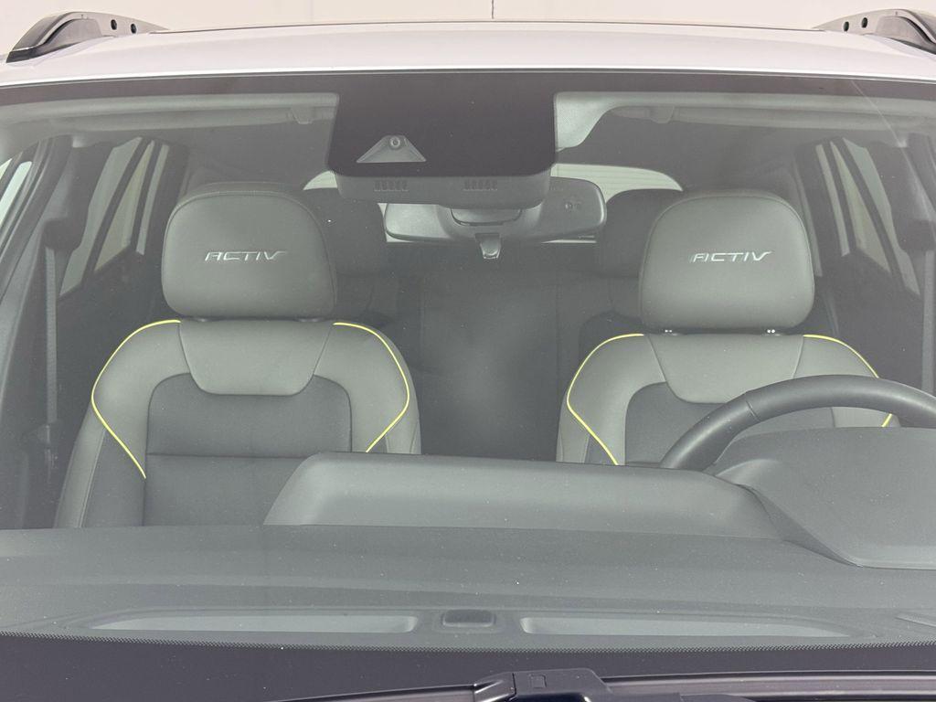 used 2025 Chevrolet Trax car, priced at $24,250