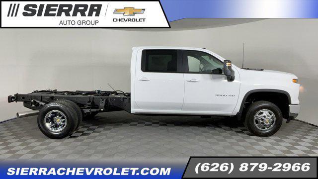 new 2025 Chevrolet Silverado 3500 car, priced at $72,317