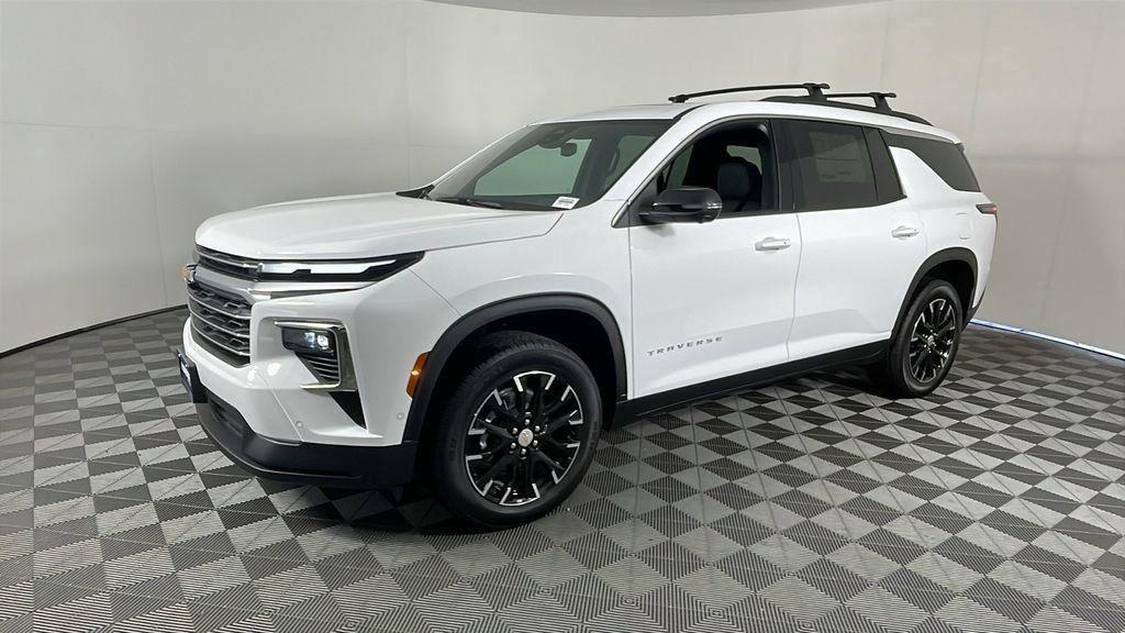 new 2025 Chevrolet Traverse car, priced at $47,877