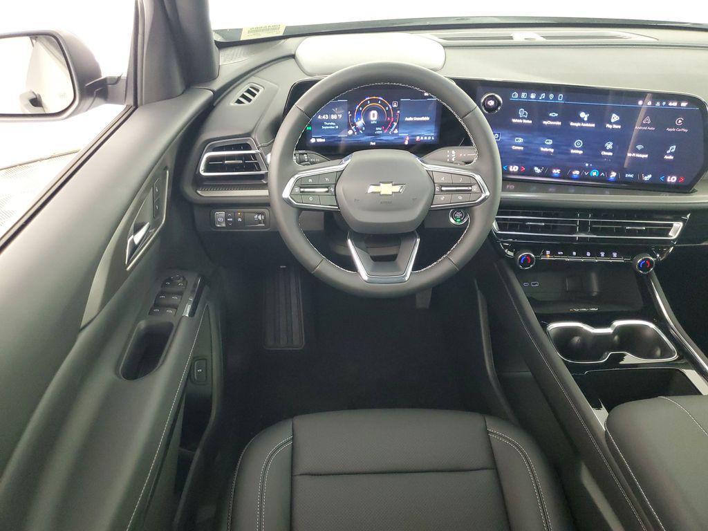 new 2026 Chevrolet Traverse car, priced at $48,075
