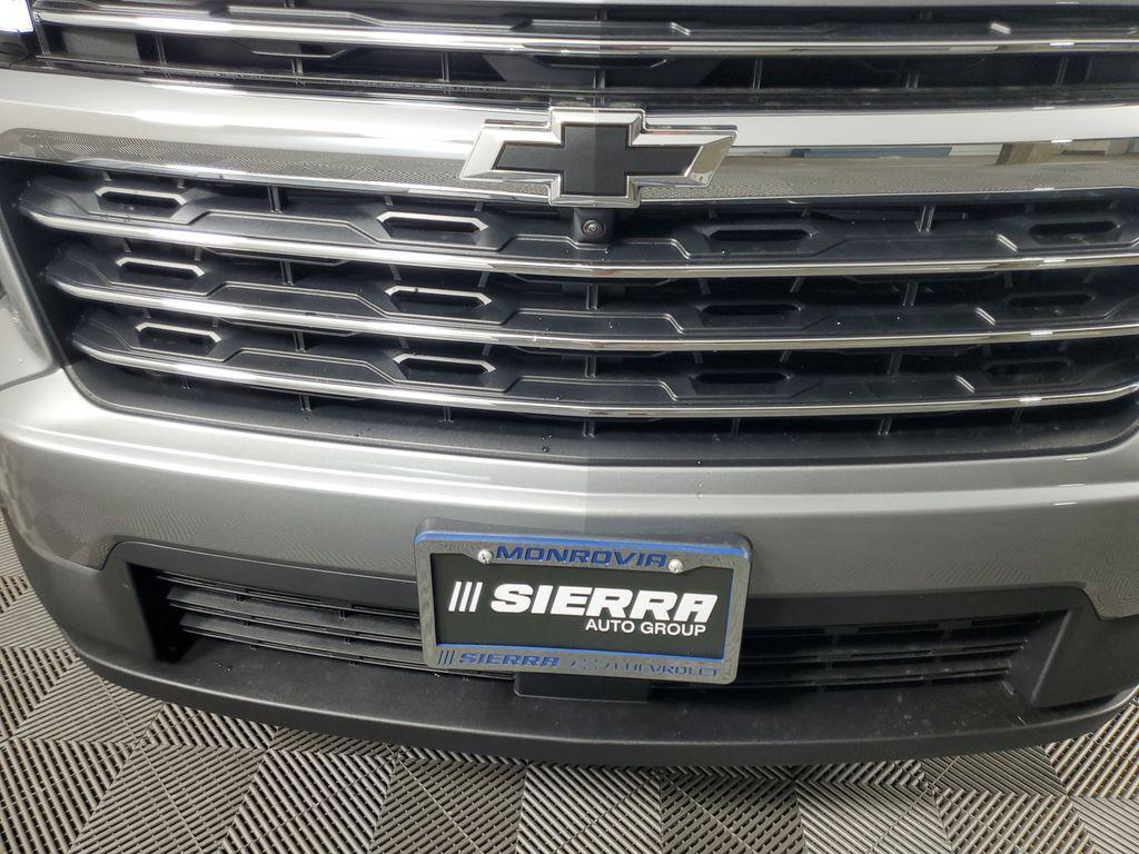 new 2026 Chevrolet Traverse car, priced at $48,075