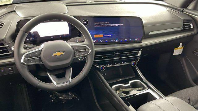 new 2025 Chevrolet Traverse car, priced at $42,095