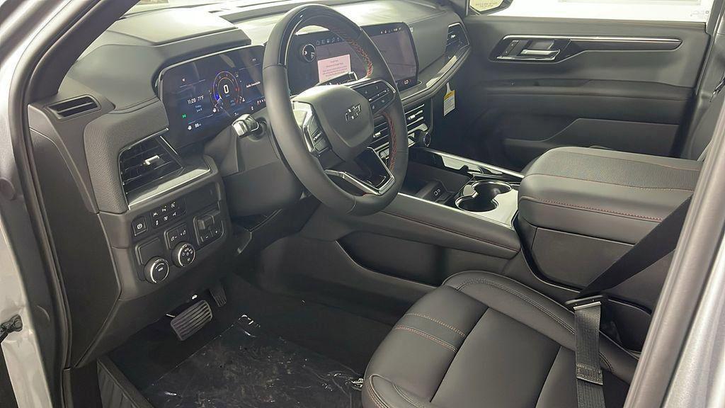 new 2025 Chevrolet Suburban car, priced at $82,651