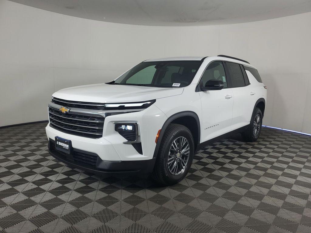 new 2026 Chevrolet Traverse car, priced at $42,695