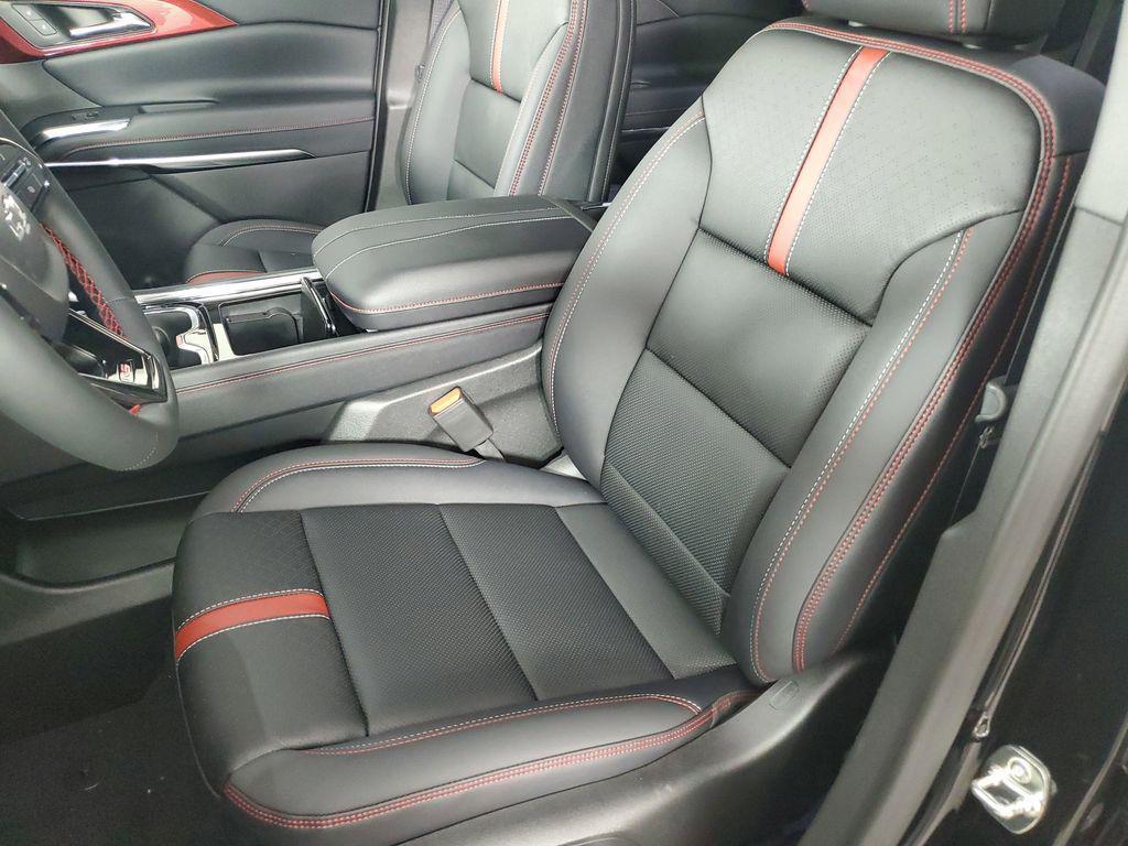 new 2026 Chevrolet Traverse car, priced at $58,890