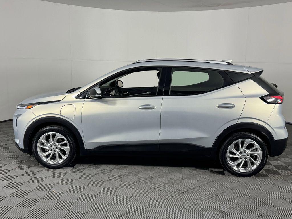 used 2022 Chevrolet Bolt EUV car, priced at $18,995