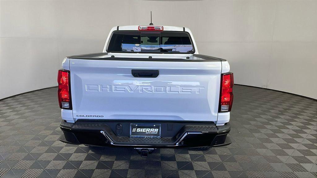 new 2025 Chevrolet Colorado car, priced at $33,695