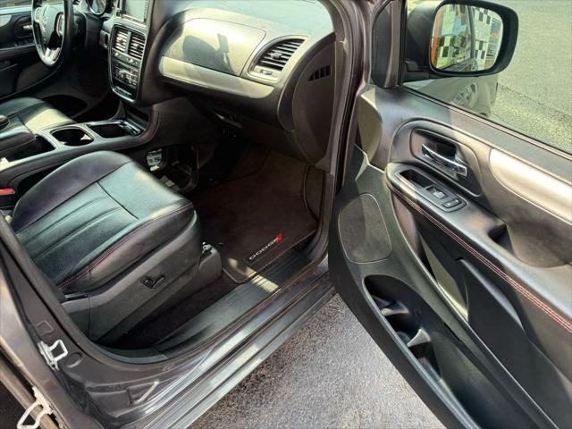 used 2018 Dodge Grand Caravan car, priced at $13,499