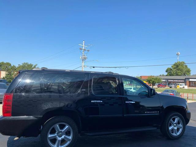 used 2008 Chevrolet Suburban car, priced at $9,000