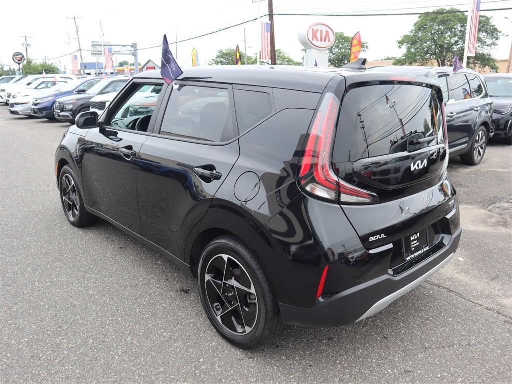 used 2023 Kia Soul car, priced at $20,601
