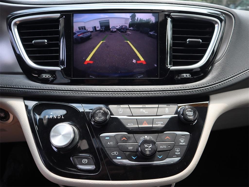 used 2018 Chrysler Pacifica car, priced at $18,995